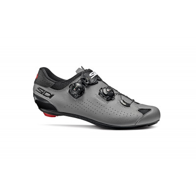  Chaussures route - SIDI Genius 10 - gris mat décor noir : semelle carbone composite rigide - 2 serrages par câbles