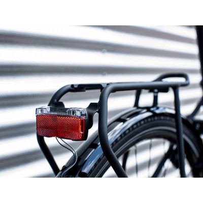 Vélo ville homme - TREK 2022 District 3 Equipped - Noir Matte Black décor rouge