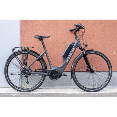 Vélo électrique ville 28p alu - TREK 2022 Verve+ 1 LowStep DT 500 - Gris anthracite décor gris argent