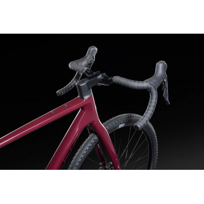 Vélo gravel 700 carbon - LAPIERRE 2025 CrossHill CF 6.0 - Rouge Ruby décor noir et argent: 2x12v