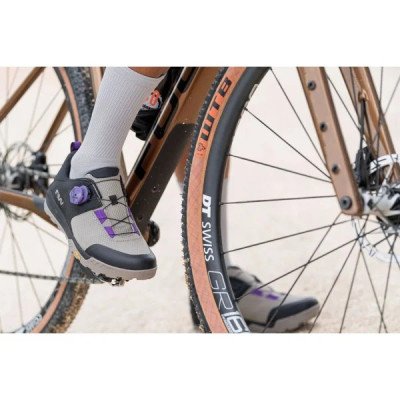 Chaussures vtt et gravel - NORTHWAVE Rockit Plus - beige sable décor noir et violet