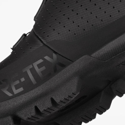Chaussures vtt et gravel hiver - FIZIK Terra Artica GoreTex - noir