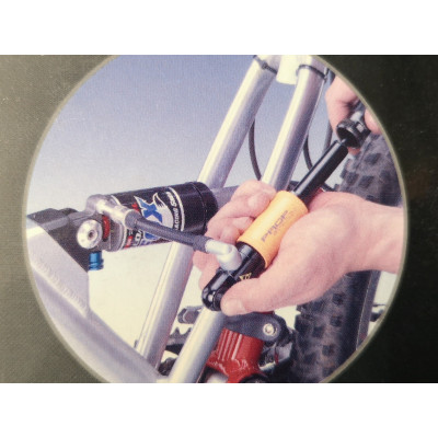 Pompe TOPEAK pour amortisseur PropShock pliante noir décor jaune