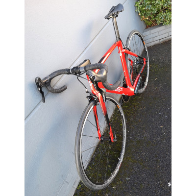 Vélo course 700 carbon - WILIER 2021 Cento 10 SL Rim - rouge brillant décor noir et blanc : 2x12v