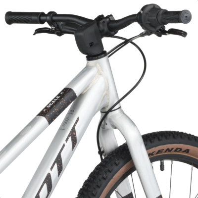 Vélo VTT enfant 9 à 12 ans alu 24p - SCOTT 2027 Scale 400 Rigid - argent mat décor noir : fourche rigide